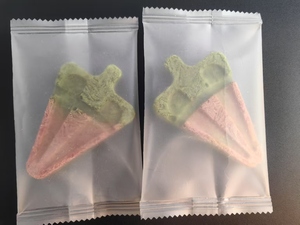 Aperitivos para mascotas liofilizados con alto contenido de carne orgánica al por mayor, limpieza dental OEM, tratamiento para la salud del estómago, hierba gatera de pollo lacrimógeno - Product Image 5