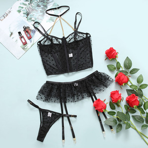 Nero trasparente romantica giarrettiera Lingerie Set di 3 pezzi esotico maglia trasparente da donna decorazione pizzo mezza sottovesti - Product Image 3