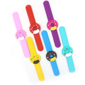 Banda de silicona para niños, donuts de dibujos animados, pulsera Slap, regalos para niños - Product Image 5