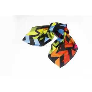 Foulard carré en mousseline de soie, merchandising personnalisé - Product Image 1