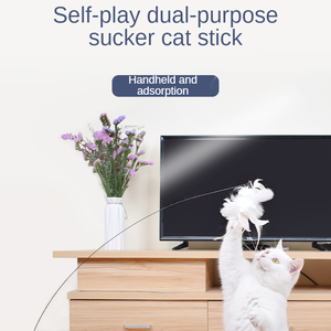 Jouet pour chat rétractable à ventouse avec mouvement et plumes pour le jeu autonome - Product Image 2