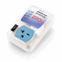 Protecteur de tension Puluos KE-V010 120V avec une intensité de courant de 20A et une protection automatique des appareils électriques