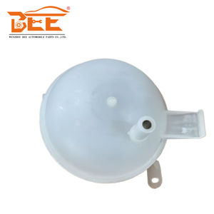Réservoir d'expansion <span class=keywords><strong>de</strong></span> <span class=keywords><strong>liquide</strong></span> <span class=keywords><strong>de</strong></span> <span class=keywords><strong>refroidissement</strong></span> d'origine 1304603 93217461 90410057 pour <span class=keywords><strong>OPEL</strong></span> <span class=keywords><strong>CORSA</strong></span> B - Product Image 1