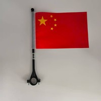 Support de drapeau en plastique pour vélo, moto, vélo électrique, monté sur véhicule, avec petit drapeau en polyester rouge, sans impression graphique