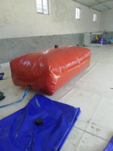 Réservoir d'oreiller <span class=keywords><strong>de</strong></span> récolte d'<span class=keywords><strong>eau</strong></span> <span class=keywords><strong>de</strong></span> <span class=keywords><strong>pluie</strong></span> pliable pour un usage domestique traitement <span class=keywords><strong>de</strong></span> l'<span class=keywords><strong>eau</strong></span> <span class=keywords><strong>de</strong></span> <span class=keywords><strong>fosse</strong></span> <span class=keywords><strong>septique</strong></span> machines <span class=keywords><strong>de</strong></span> traitement <span class=keywords><strong>de</strong></span> l'<span class=keywords><strong>eau</strong></span> efficaces - Product Image 3