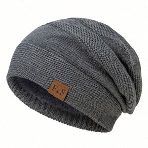 Gorro de Invierno 2024 de Alta Calidad para Hombre, 100% Acrílico, Tejido Cálido, con Logotipo Personalizado y Parche - Product Image 3
