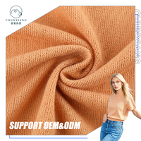 Tissu en polyester et élasthanne brodé extensible de qualité supérieure, peigné et moelleux, 240 GSM, largeur 114 cm, pour pulls d'hiver et vêtements décontractés