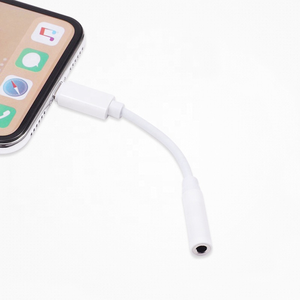 <span class=keywords><strong>Adaptateur</strong></span> pour casque Audio, chargeur, 3.5mm, pour <span class=keywords><strong>iPhone</strong></span> <span class=keywords><strong>XR</strong></span> XS, câble audio, <span class=keywords><strong>adaptateur</strong></span> pour <span class=keywords><strong>iphone</strong></span> - Product Image 1