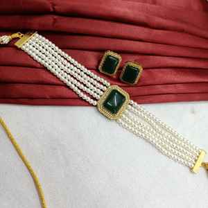 Conjunto de collar de Gargantilla multicapa hecho a mano perlas blancas y piedra para bodas, compromisos, aniversarios, regalo de Material de latón - Product Image 6