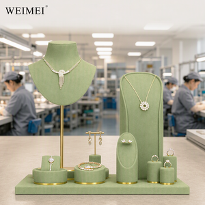 ถาดวางสร้อยคอและกำไลข้อมือ WEIMEI สีเขียวกำมะหยี่พร้อมฐานโลหะสีทอง ที่วางต่างหู ที่วางแหวน สำหรับร้านขายของที่ระลึก ชุดจัดแสดงเครื่องประดับ - Product Image 4