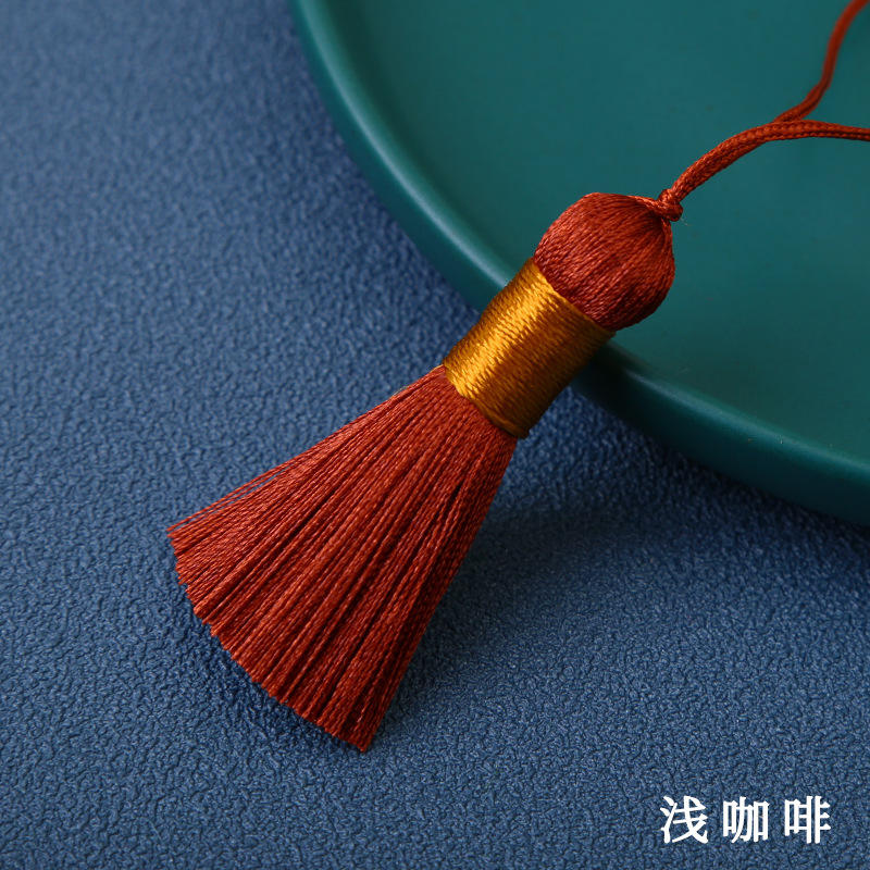 สีน้ำตาล