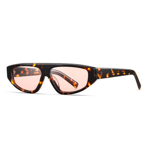 Rectangular Retro Polarized Full Rim UV400 Unisex Sunglasses Custom Logo Fashion Eyewear - Product Image 6