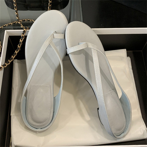 Nouvelles sandales de plage décontractées pour femmes à bout ouvert, collection été 2026, tongs à talon bas avec semelle extérieure en TPU, respirantes, souples et confortables - Product Image 2