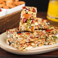 500g de noix cuites au four, saveurs mélangées, dattes, noix, graines de citrouille, amandes, raisins secs noirs, collation