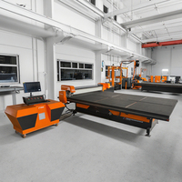 Machine de découpe de verre CNC 2420, modèle entièrement automatique, avec fonctions de chargement, de découpe et de brisage du verre.