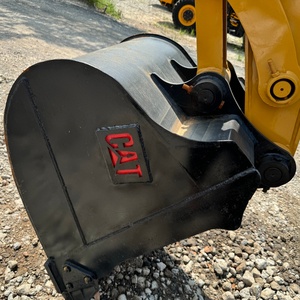 รถขุดตีนตะขาบมือสอง Cat 307 307e2 ราคาถูก นำเข้าจากญี่ปุ่น น้ำหนัก 7 ตัน รถขุดขนาดเล็กมือสอง Cat 307E2 มาตรฐาน CE/EPA สำหรับขาย - Product Image 4