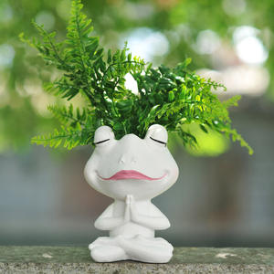 Meilleur prix grenouille forme <span class=keywords><strong>arbre</strong></span> vert rouge à lèvres planteur mignon résine Vase ornement pour bureau artisanat pour la décoration intérieure qualité assurée - Product Image 3