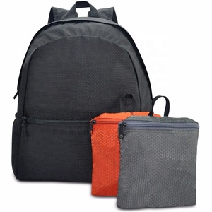 Tùy Chỉnh Trọng Lượng Nhẹ Chịu Nước Có Thể Gập Lại Ba Lô Gói 18L Cổ Điển Du Lịch Nylon Gấp Ba Lô - Product Image 1