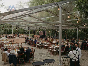 Grandes Tentes Transparents en Aluminium pour Mariages et Événements, Capacité 300 Personnes - Product Image 3