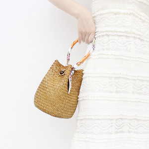 Sacs à main tendance pour femmes 2026 – Sac seau tissé à la main en paille avec foulard – Sac <span class=keywords><strong>de</strong></span> plage pour femme - Product Image 5