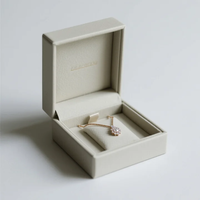 Boîtes personnalisées avec logo-Petites boîtes en carton ondulé pour bijoux et accessoires