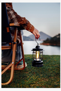 Lanterne portable multifonctionnelle d'extérieur, étanche, rechargeable, LED, vintage, pour le camping, la randonnée, l'ambiance - Product Image 6