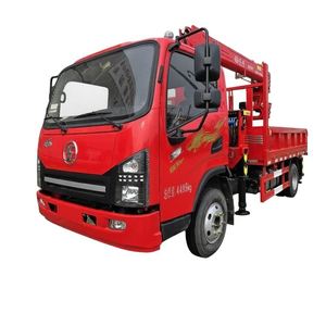 Grue montée sur camion Shacman 6,3 tonnes à bras droit pour le levage d'engins, le transport de marchandises et la manutention de matériaux sur routes montagneuses - Product Image 1