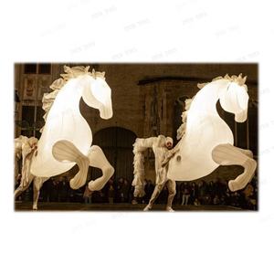Disfraz de Unicornio Blanco Iluminado, Inflable de PVC, Decoración para Exteriores, Fiestas, Eventos, Desfiles, Globo con Iluminación - Product Image 4