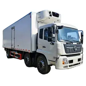 Vendita diretta del trasportatore di furgoni di merci pericolose infiammabili ed esplosive