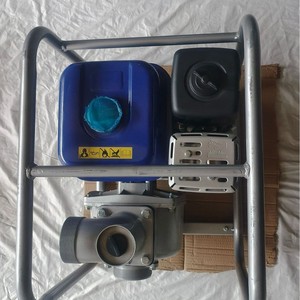 Pompe à eau à moteur essence 3 pouces, corps en aluminium, auto-amorçante, pour irrigation agricole et pompage de bassins piscicoles - Product Image 1