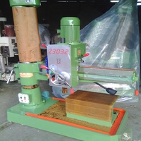 Perceuse Radiale Multifonctionnelle JIUCHENG Z3032*10, Diamètre de Perçage Max. 32mm, 220V/380V, Pompe à Engrenages Verticale Directionnelle
