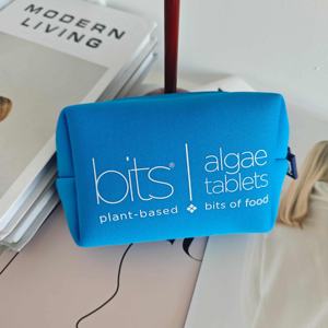 Bolsa de maquillaje de neopreno elegante personalizada impermeable 3D silicona Logo bolsa de viaje - Product Image 5