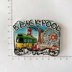 Aimants de réfrigérateur en résine 3D avec points de repère multi-villes du Royaume-Uni - <span class=keywords><strong>Londres</strong></span>/Ecosse/Blackpool, souvenir de <span class=keywords><strong>voyage</strong></span>, cadeau moderne et durable, imprimé en typographie - Product Image 3