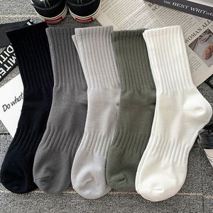Men's Crew <b>Socks</b> Solid Color Mid Calf <b>Polyester</b> Basketball Sports <b>Socks</b> For Youth 18-40 Years Old - Product Image 1