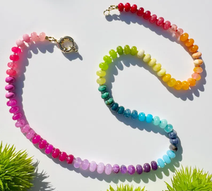 Collier pendentif opale pierre précieuse arc-en-ciel, chaîne en cuivre style Europe & Amérique, fermoir cœur, perles plates - Product Image 4