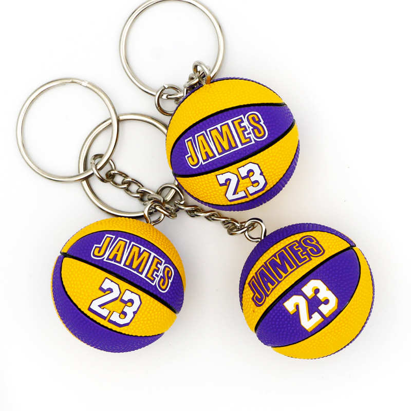 Hot Selling Customized Creative Present Promotion Gifts Bag Accessories 2D/3D PVC Mini Basketball Keychain