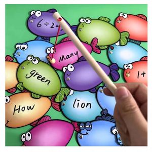 Nouveau design, jeu d'apprentissage précoce 3 en 1 Montessori : jeu de comptage et de nombres, planche de pêche en bois, jouet alphabet lettres russes - Product Image 1
