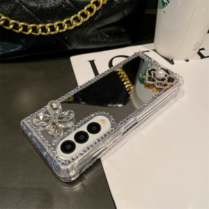 Coque de téléphone de luxe en strass effet diamant et miroir Camélia pour <span class=keywords><strong>Samsung</strong></span> <span class=keywords><strong>Galaxy</strong></span> Z Fold 6 5 4 <span class=keywords><strong>3</strong></span>, étui diamanté fait main - Product Image 6