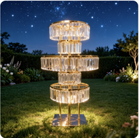 Support à fleurs en cristal doré à 5 niveaux, centre de table de mariage style lustre avec cristaux suspendus pour la décoration de chemin d'accès