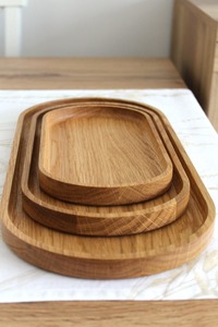 Plateaux de service en bois de chêne faits à la main, design Art déco moderne, avec support en métal, 3 options de taille, emballage personnalisé pour anniversaire - Product Image 2