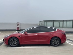 Tesla Model 3 Standard Range Upgrade d'occasion 2020, propulsion arrière, autonomie de 445 km, véhicule électrique complet, prêt à l'exportation - Product Image 4