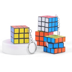 3cm <span class=keywords><strong>Cube</strong></span> Keyring Quà tặng khuyến mãi 3cm nhựa ma thuật <span class=keywords><strong>Cube</strong></span> Keychain STEM giáo dục đồ chơi - Product Image 1