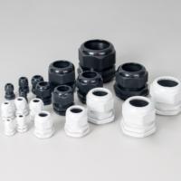 Montage sur panneau multi-trous pour presse-étoupes en nylon réglables pour construction marine