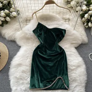 अनुकूलित नई डिजाइन एकल श्रृंखला कंधे का पट्टा शाम पोशाक महिला स्लिम-फिट कवर कूल्हे सोशलाइट हरे रंग की पोशाक