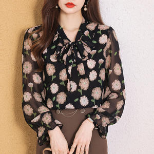 Blus sifon ukuran besar wanita, pakaian blus wanita sifon Motif bunga ukuran besar <span class=keywords><strong>4xl</strong></span> siap dikirim - Product Image 1