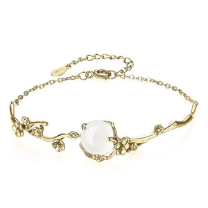Bracciale floreale da donna in calcedonio bianco con design a fiore di pesco, stile coreano, elegante, da indossare ogni giorno, gioielli alla moda - Product Image 5
