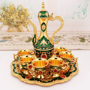 Set da Caffè e Tè in Metallo Vintage Stile Europeo di Lusso, Set da 6 Tazze per Servire Caffè, Cappuccino e Tè - Product Image 4