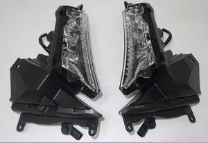 Ensemble de phares avant de moto pour YAMAHA YBK250 R3 R25 Tmax530 R6 <span class=keywords><strong>TMAX</strong></span> <span class=keywords><strong>560</strong></span> MT10 XMAX300 Modification de phare Feux LED - Product Image 5