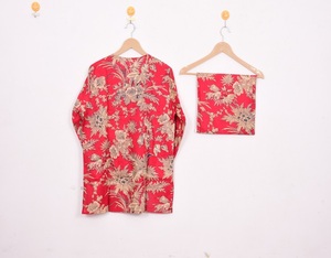Ensemble de pyjama en coton satiné rouge style bohème, longueur genou, boutonné, imprimé à la main, respirant, vêtements de nuit d'été - Product Image 5