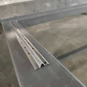 Machine de formage à rouleaux pour profil de coin en métal perforé Putai, forme en U, rail de porte coulissante - Product Image 4